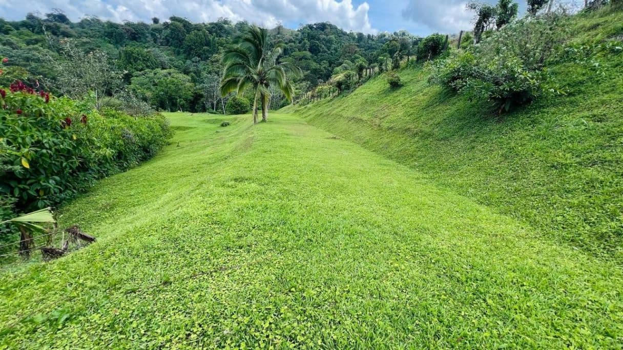 Stunning Buildable 3.4 Acre Lot in La Union with Panoramic Lake Arenal Views, photo 7