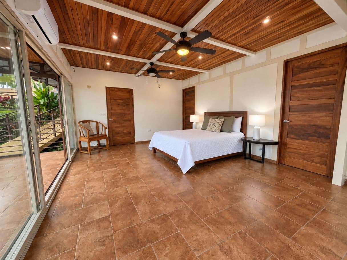 A Private Resort Estate Above Lake Arenal, photo 20