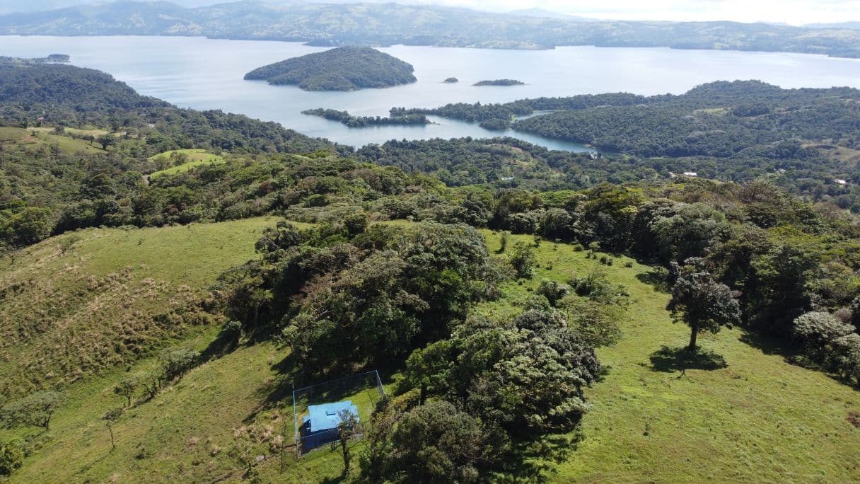 Lake & Volcano View Farm in Río Piedras de Arenal, Guanacaste, photo 8