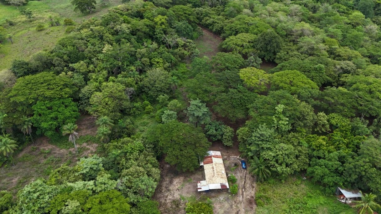 Commercial Lot with a House and Three Rental Cabins, Offering Business Potential Along Route 1 — Lourdes de Abangares, photo 18