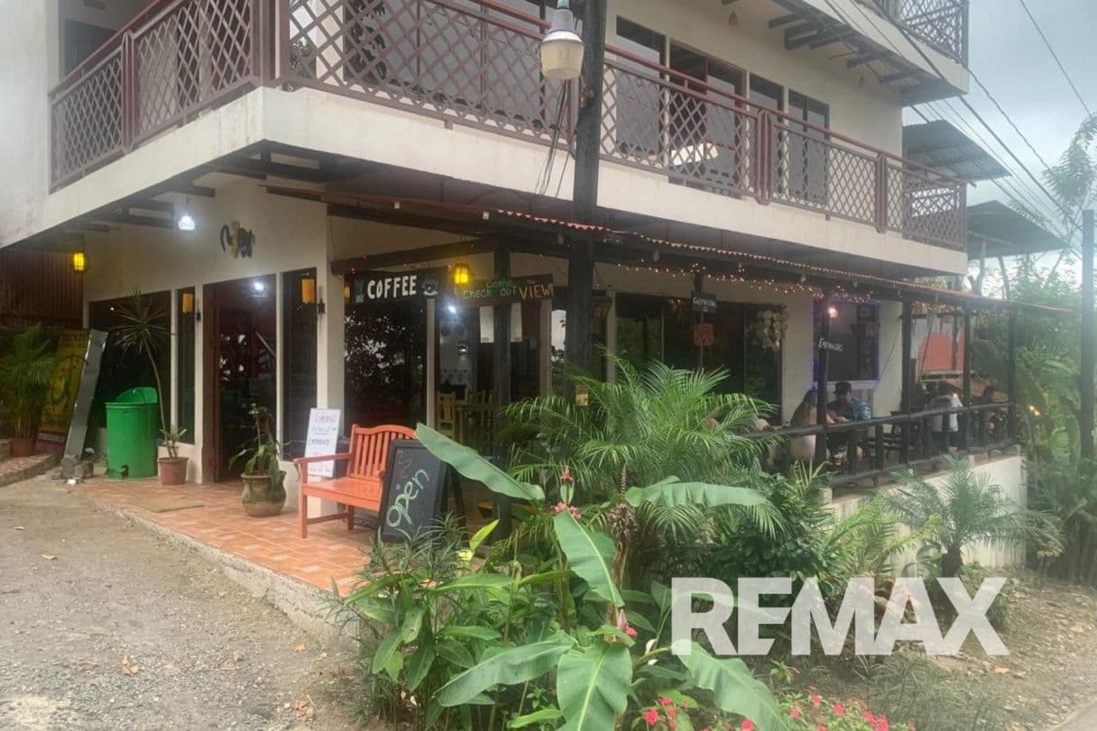 La Fortuna Boutique Hotel for Sale w Volcano Views, photo 5
