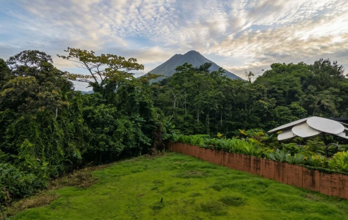 Lot for Building near Tabaccon and Nayara Costa Rica – Adjacent to World-Class Resorts