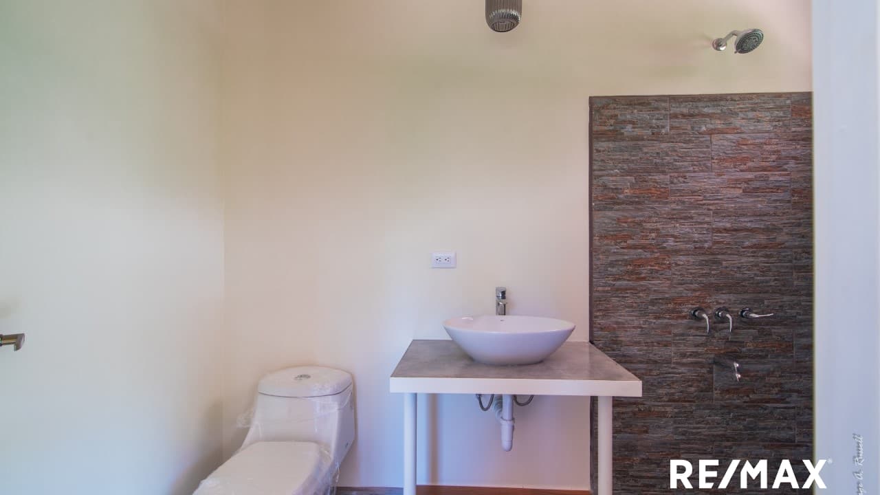 Design Your Dream Home: New Riverfront Townhouse, photo 22