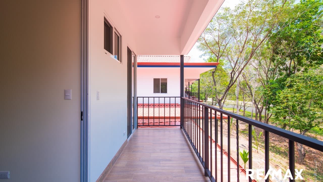 New Construction Townhouse Between Beach and River, photo 4