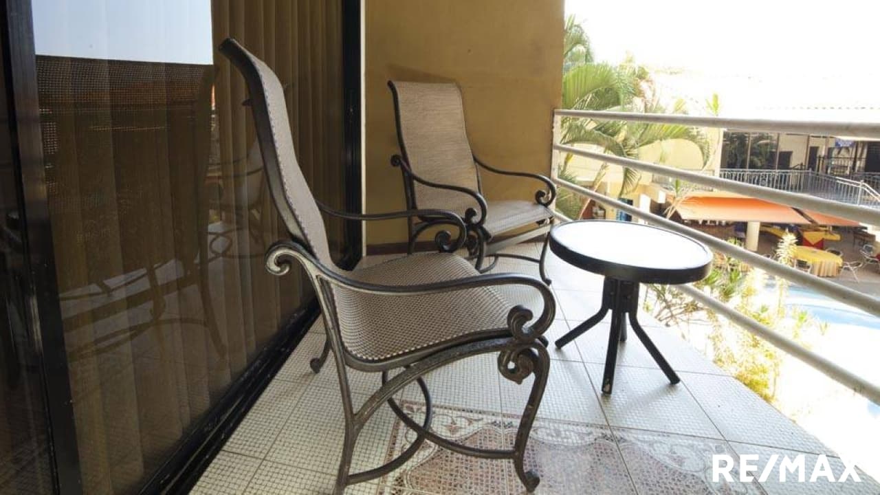 Prime Beachfront Hotel Investment, photo 4
