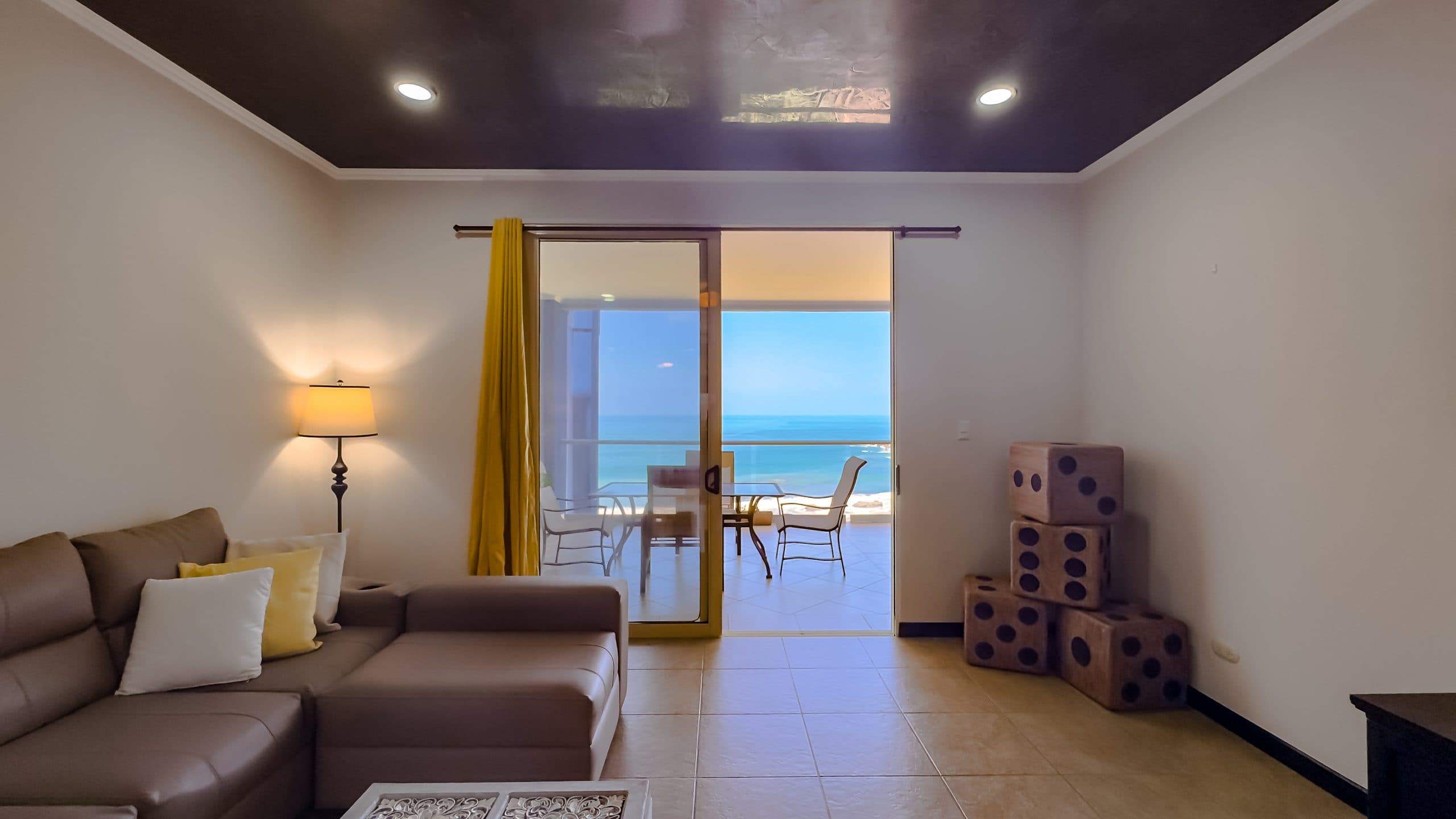 Scenic Oceanfront Condo Breakwater Point Jaco, photo 12
