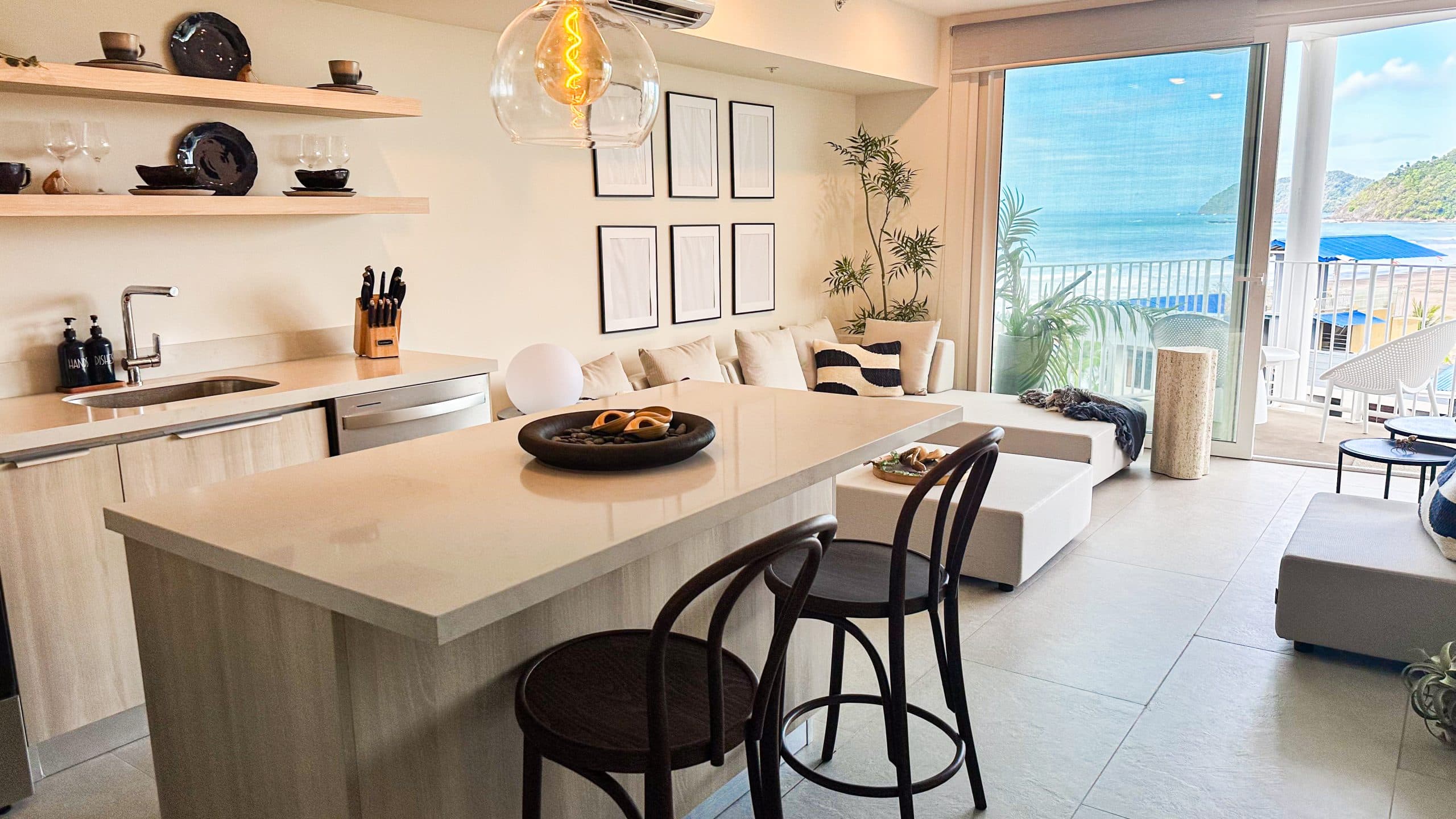 Jaco Beach Oceanfront Condo- 1 bedroom, photo 3