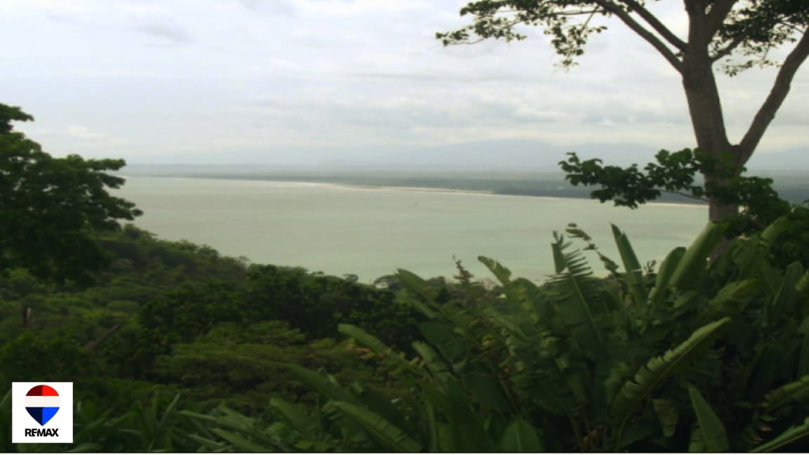 28 Hectares (68.9 Acres) – Prime Ocean View Development Land, photo 3