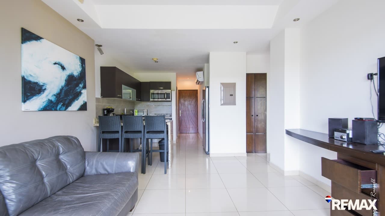 Turnkey 2-Bedroom Condo with Lock-Off, photo 15