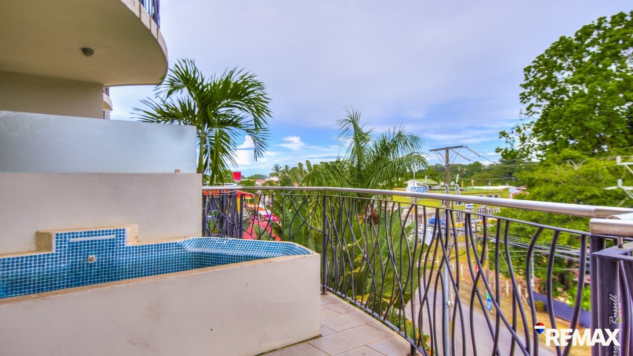 Turnkey 2-Bedroom Condo with Lock-Off, photo 19