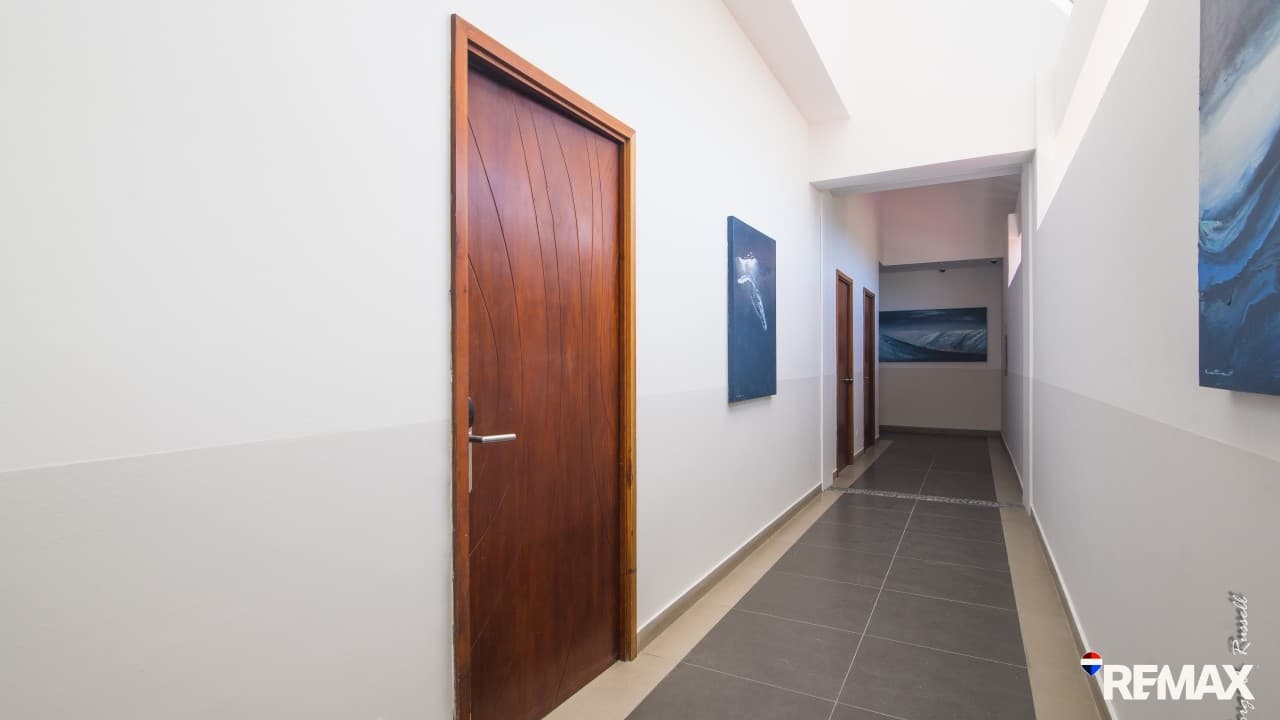 Turnkey 2-Bedroom Condo with Lock-Off, photo 30