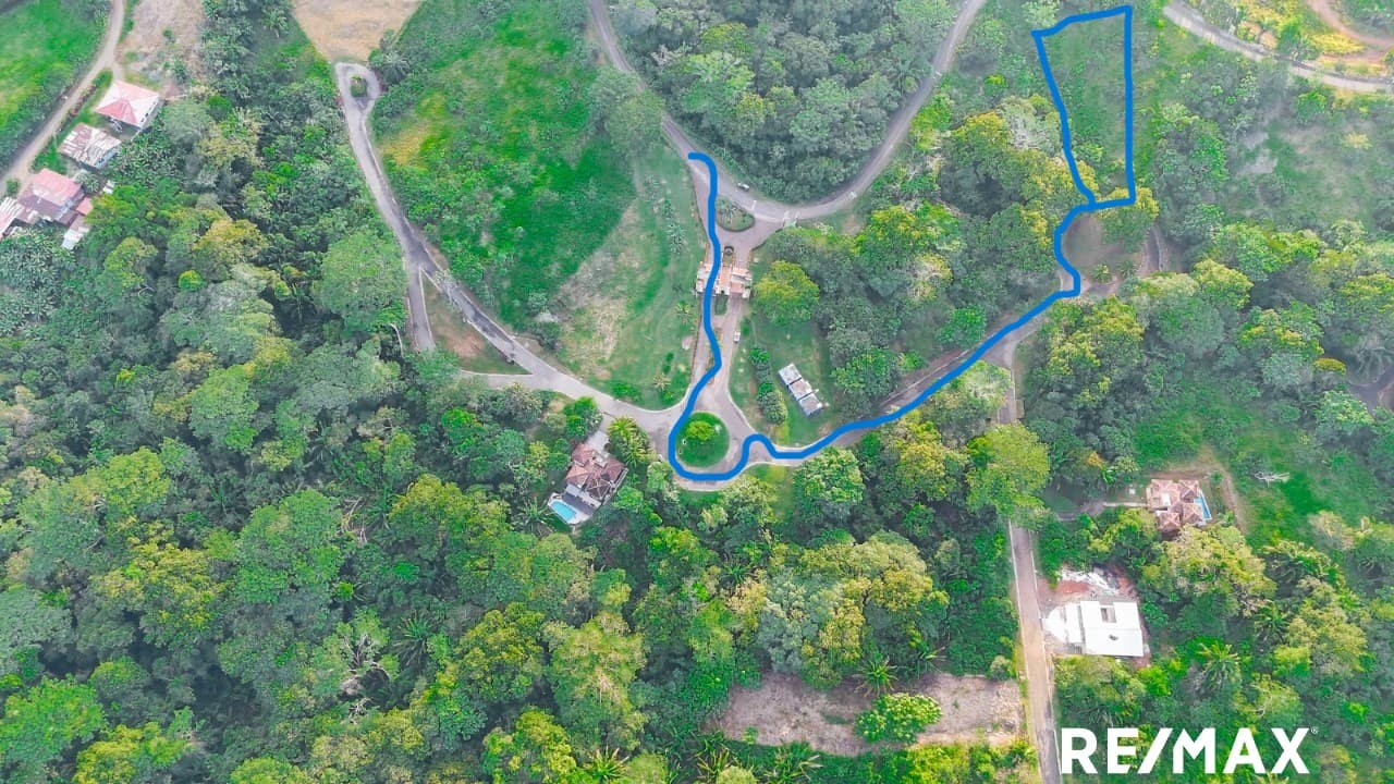 Beautiful 2,968 m² Lot Close to the Beach – Perfect for Your Dream Home, photo 7