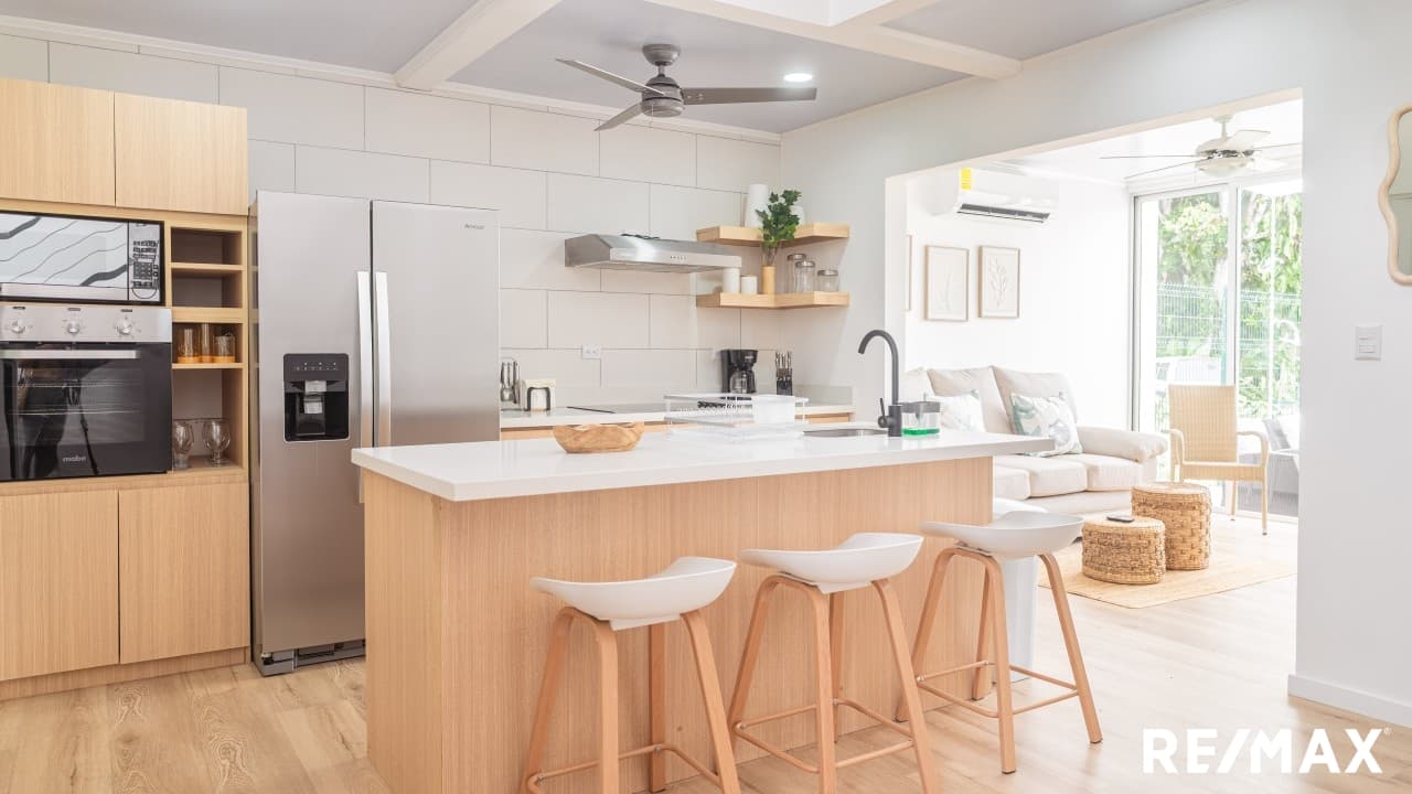 Gated Turnkey Coastal Escape, photo 11