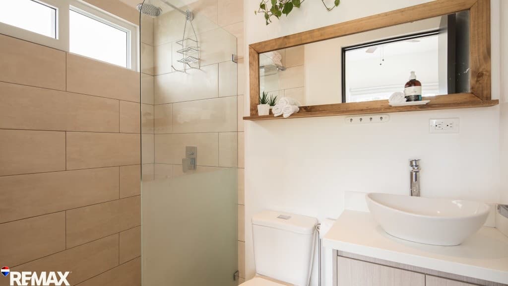 Modern & Stylish Condo Just Minutes from Jaco Beach and Downtown, photo 10