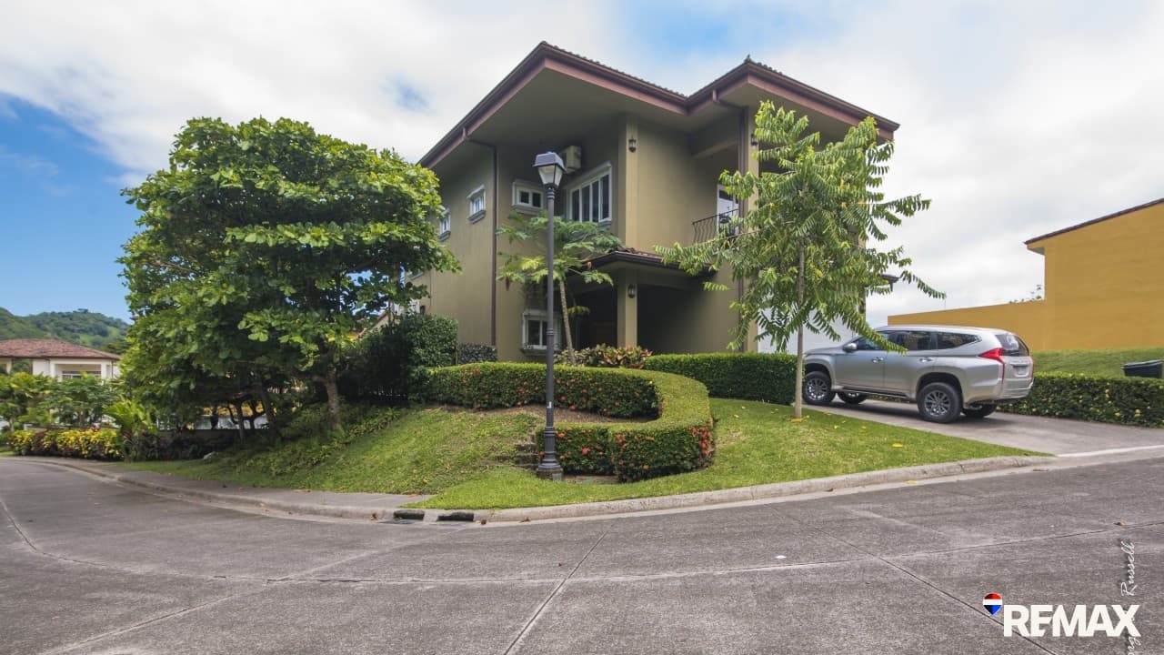 Spacious 4 Bedroom | Near Los Suenos Marriott, photo 14