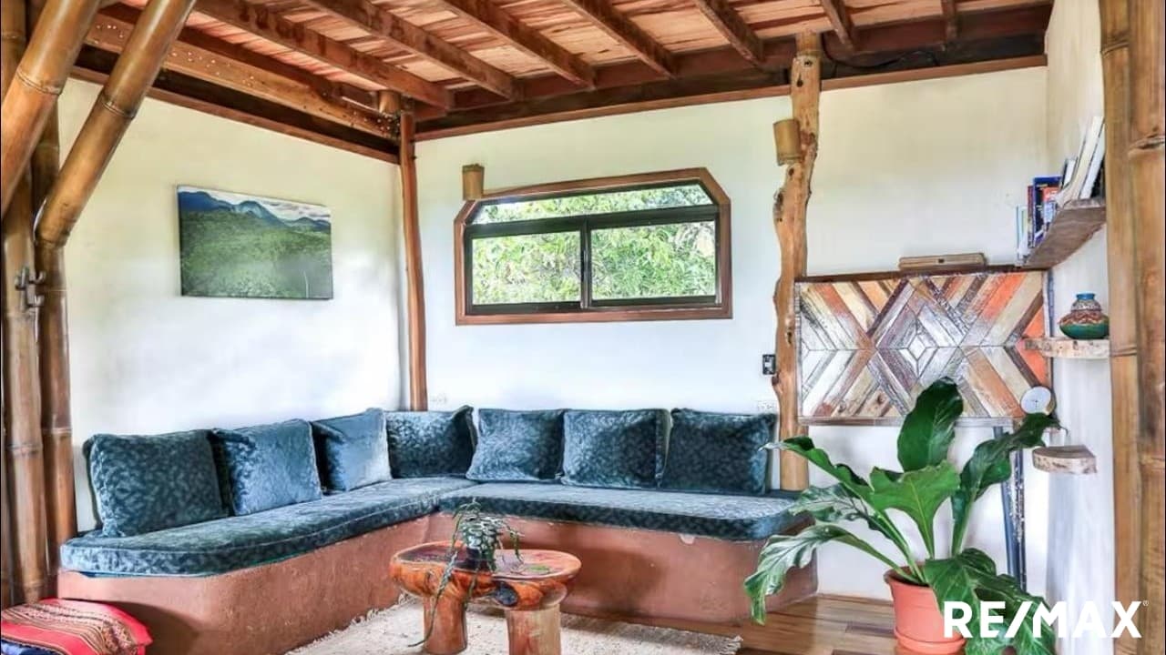 Oceanview Multi-Home Property, photo 4