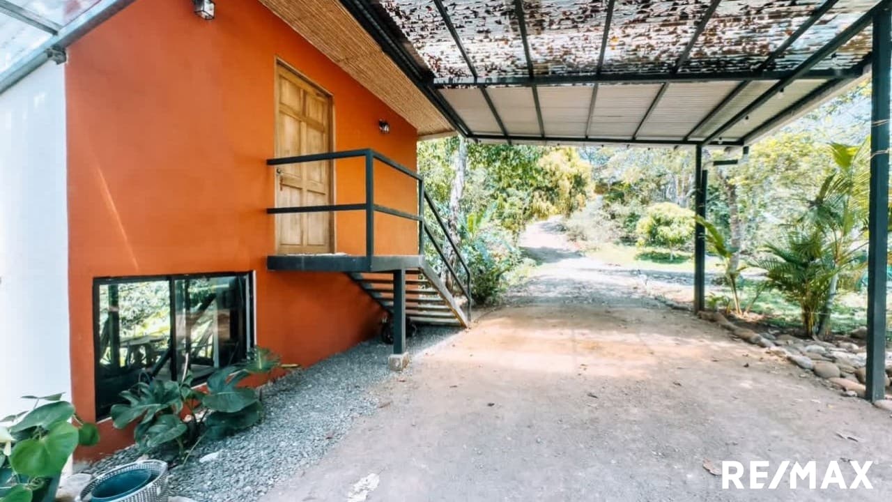 Oceanview Multi-Home Property, photo 17