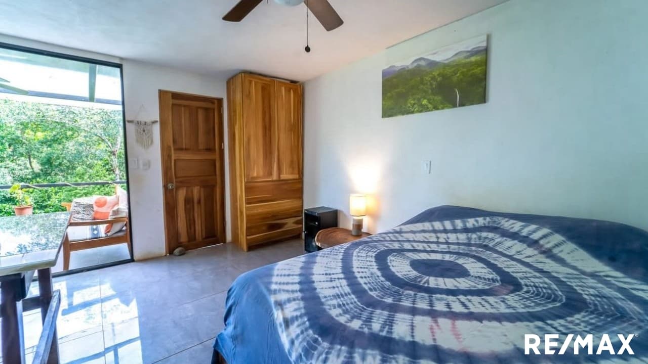 Oceanview Multi-Home Property, photo 23