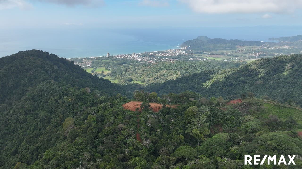 Oceanview development opportunity, photo 8