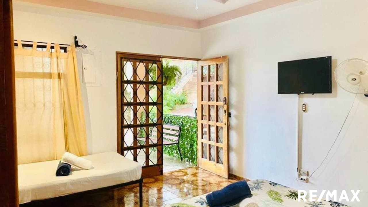 Jaco Beach Compound, photo 4