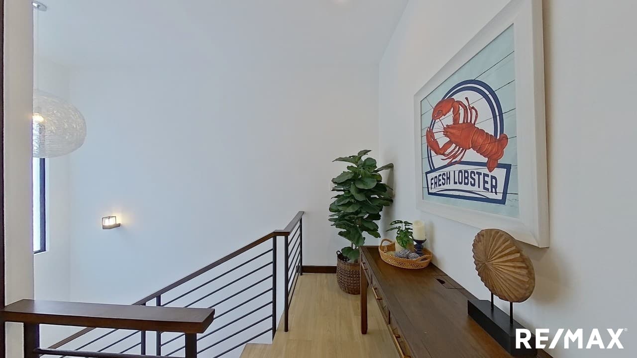 Modern Home | Beach walking distance, photo 15
