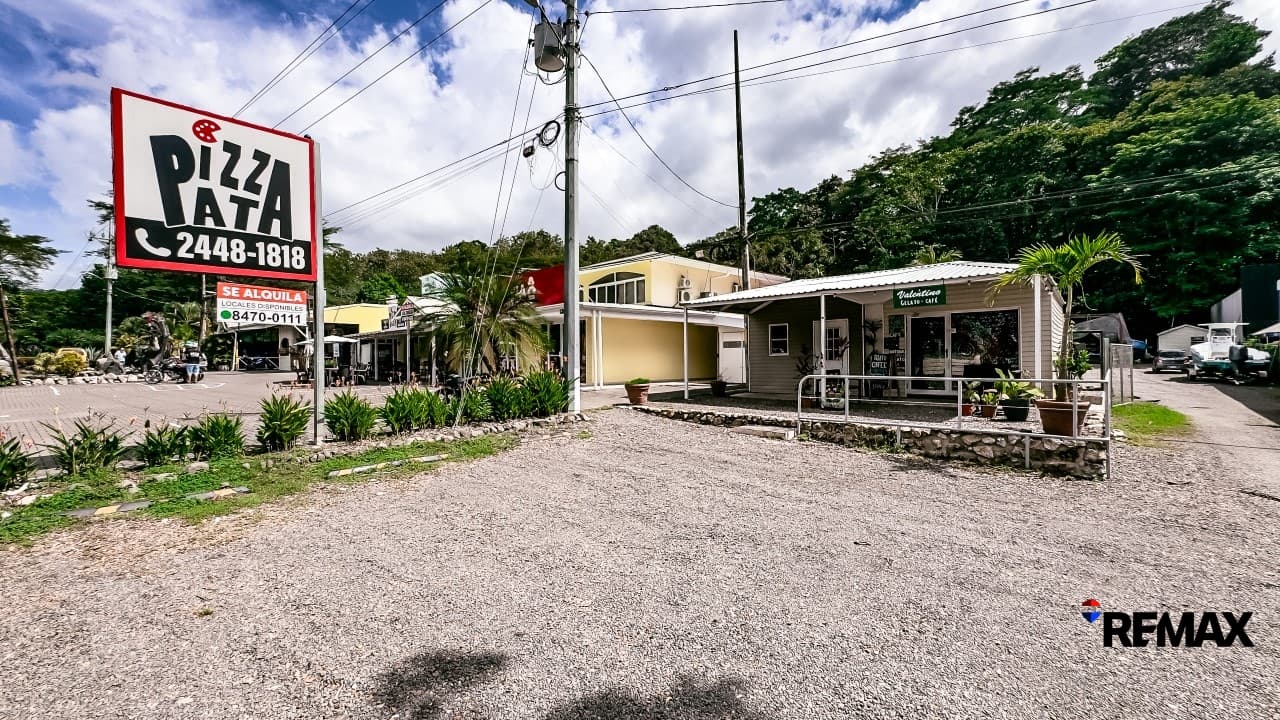 Turnkey Mixed-Use Investment Property, photo 7