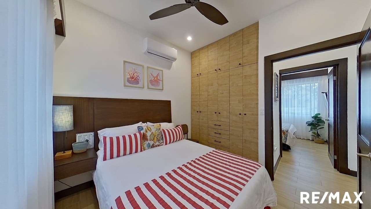 Modern Home | Beach walking distance, photo 20