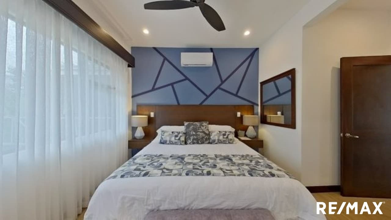 Modern Home | Beach walking distance, photo 23