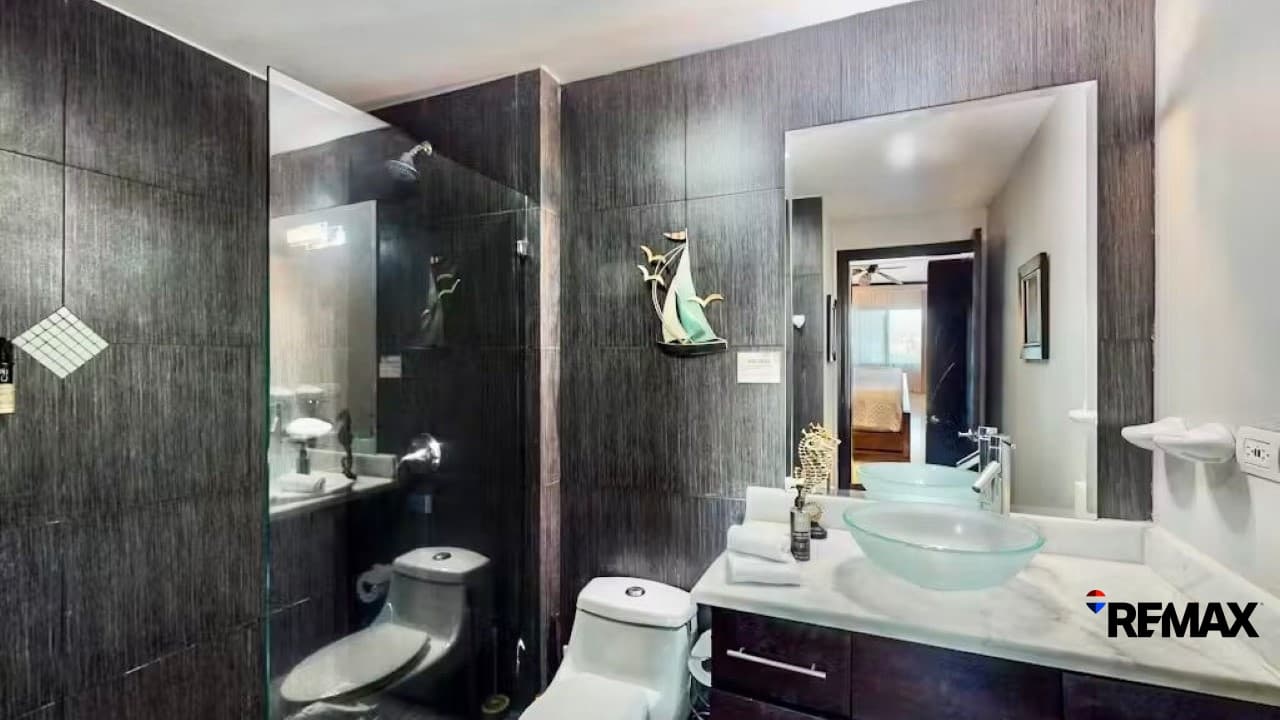 Beachfront Condo in Jacó Paradise, photo 12