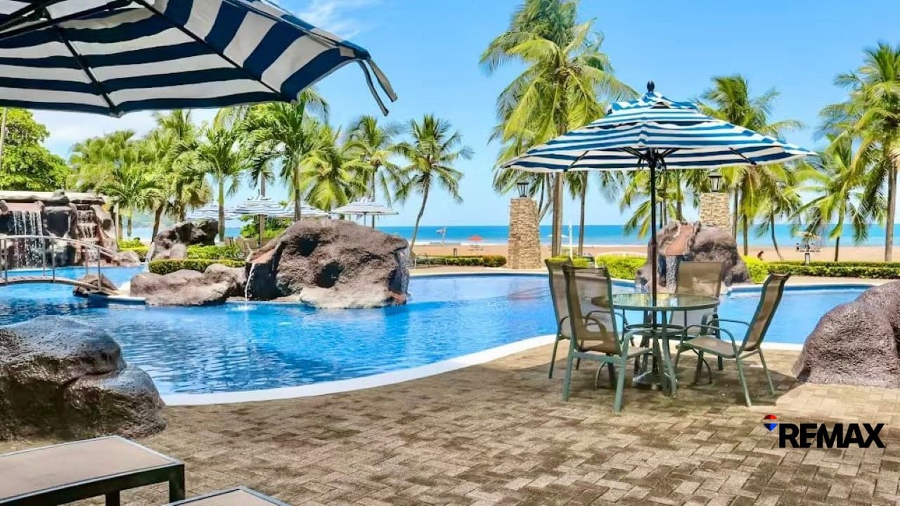 Beachfront Condo in Jacó Paradise, photo 15