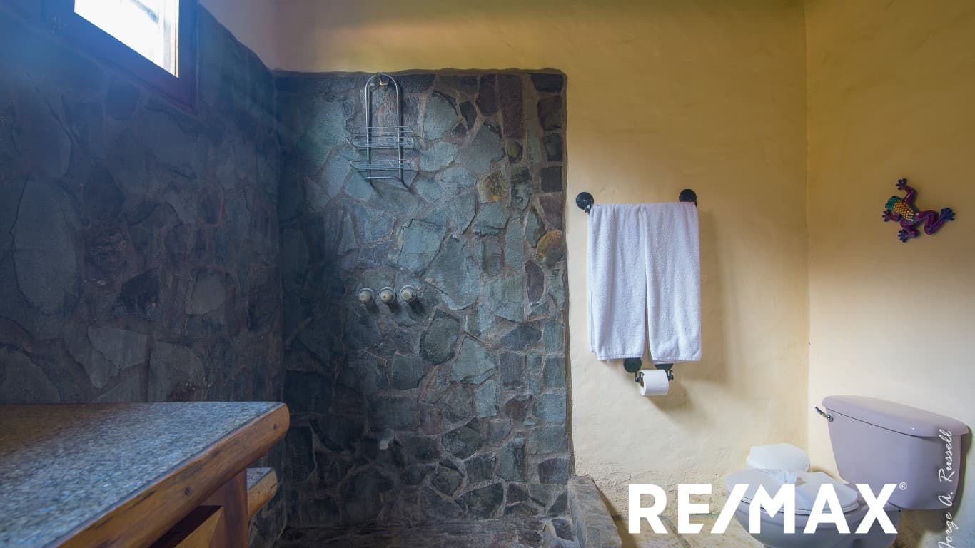 3-Bedroom Tropical Retreat | Private Pool | Opera Salvaje, photo 18