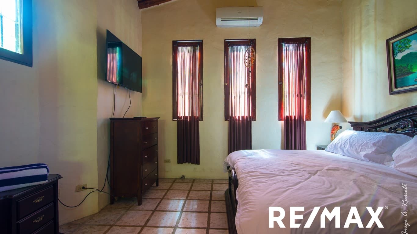 3-Bedroom Tropical Retreat | Private Pool | Opera Salvaje, photo 23
