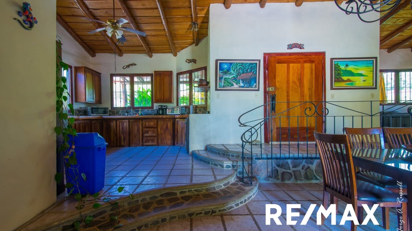 3-Bedroom Tropical Retreat | Private Pool | Opera Salvaje, photo 25