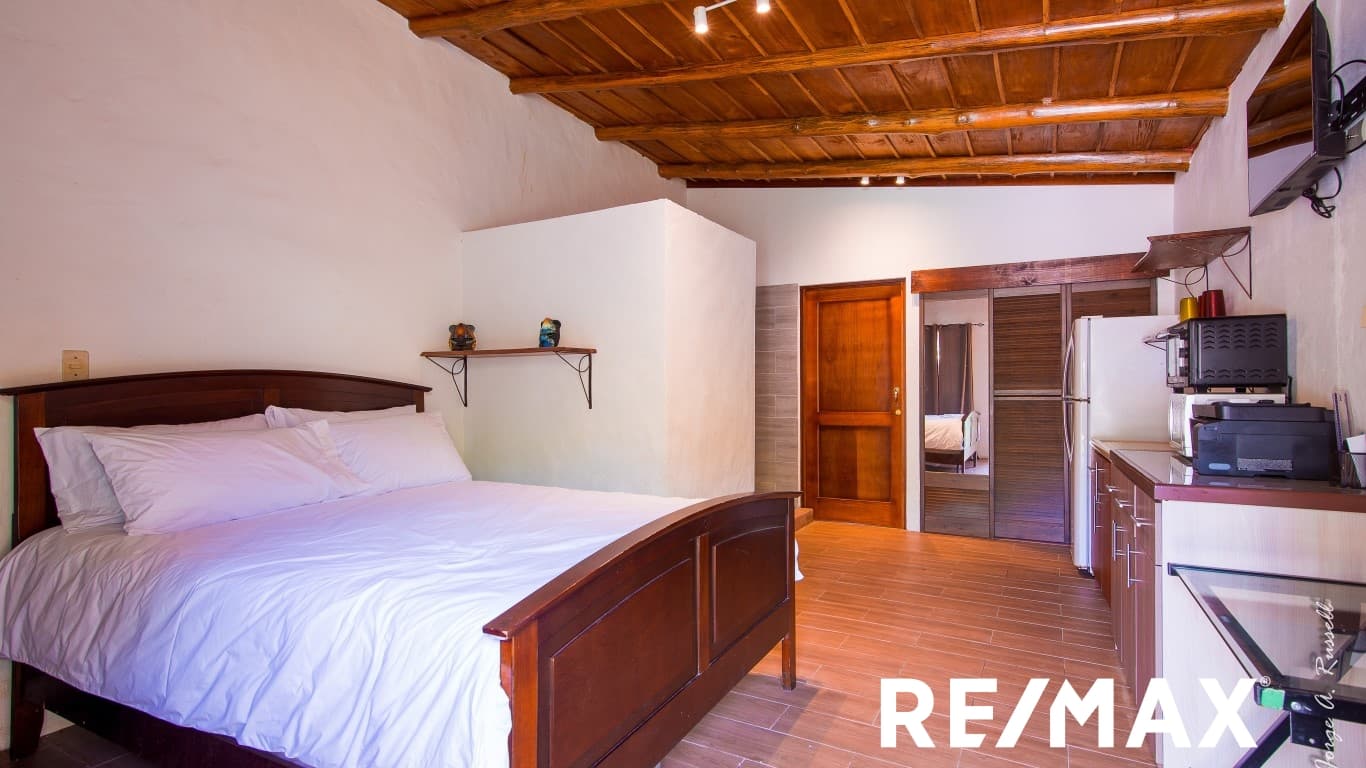 3-Bedroom Tropical Retreat | Private Pool | Opera Salvaje, photo 27