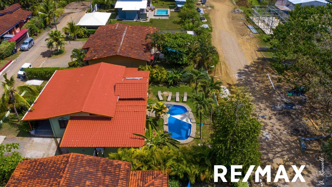 3-Bedroom Tropical Retreat | Private Pool | Opera Salvaje, photo 10