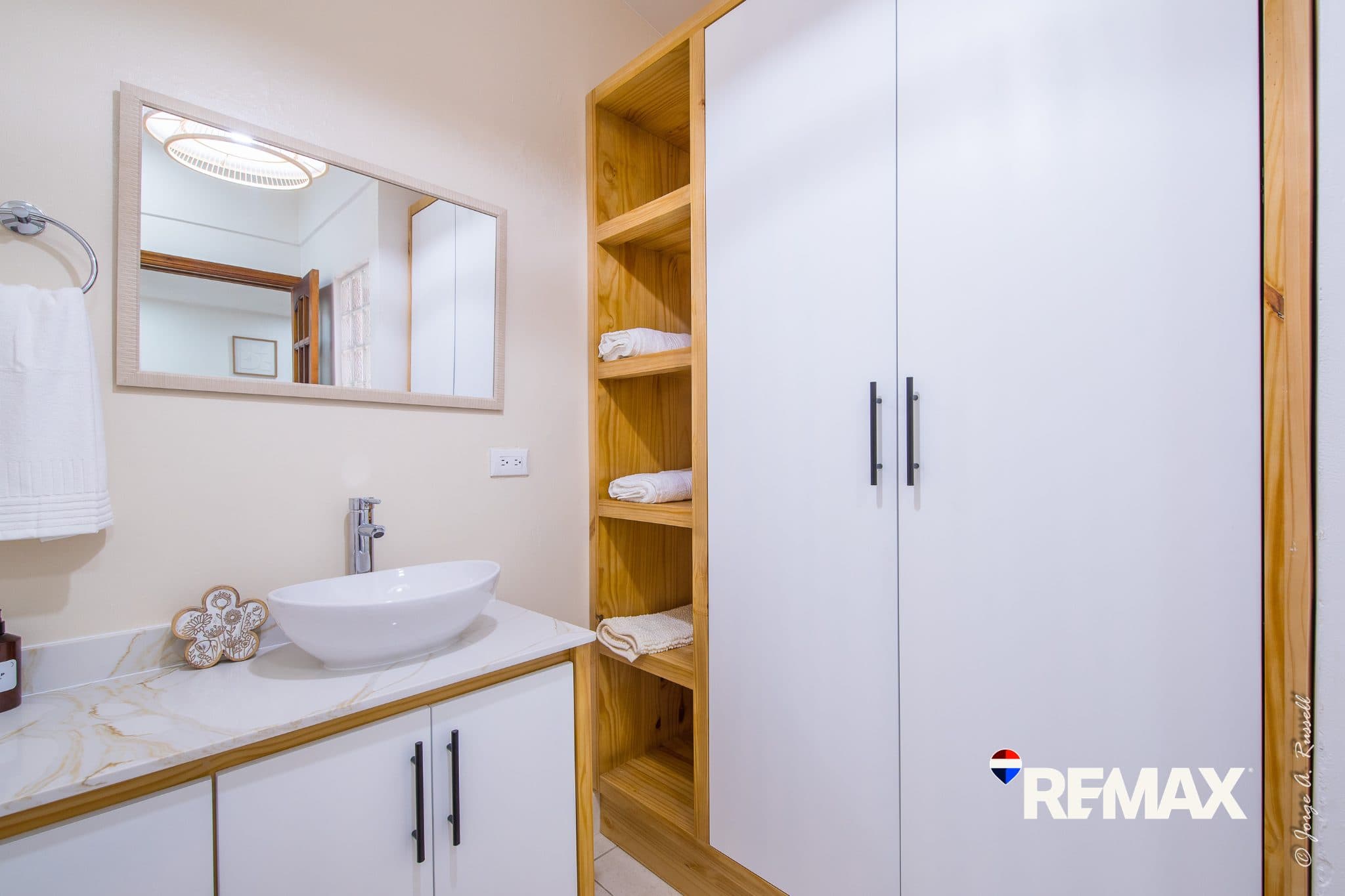 Downtown Remodeled Investment, photo 5