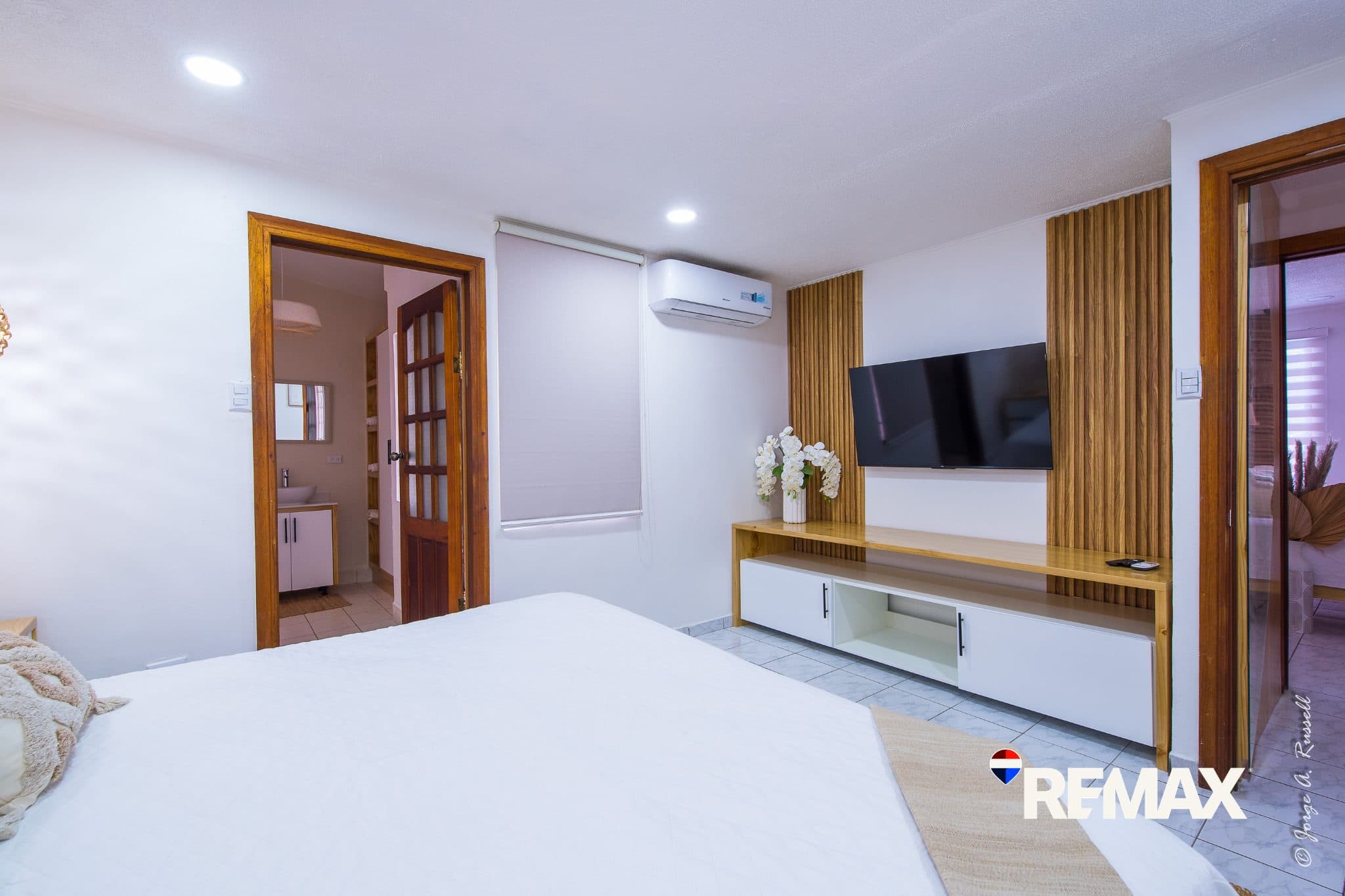 Downtown Remodeled Investment, photo 7
