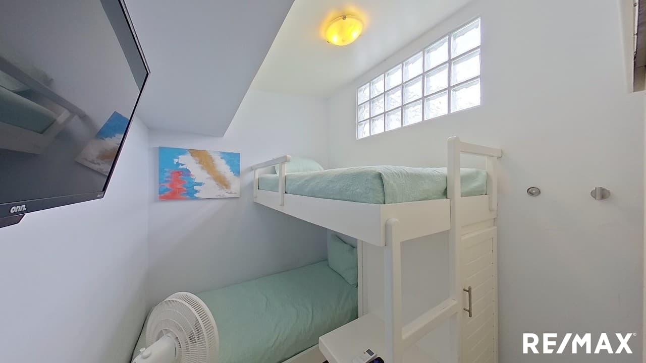 Turnkey Investment Condo, photo 14