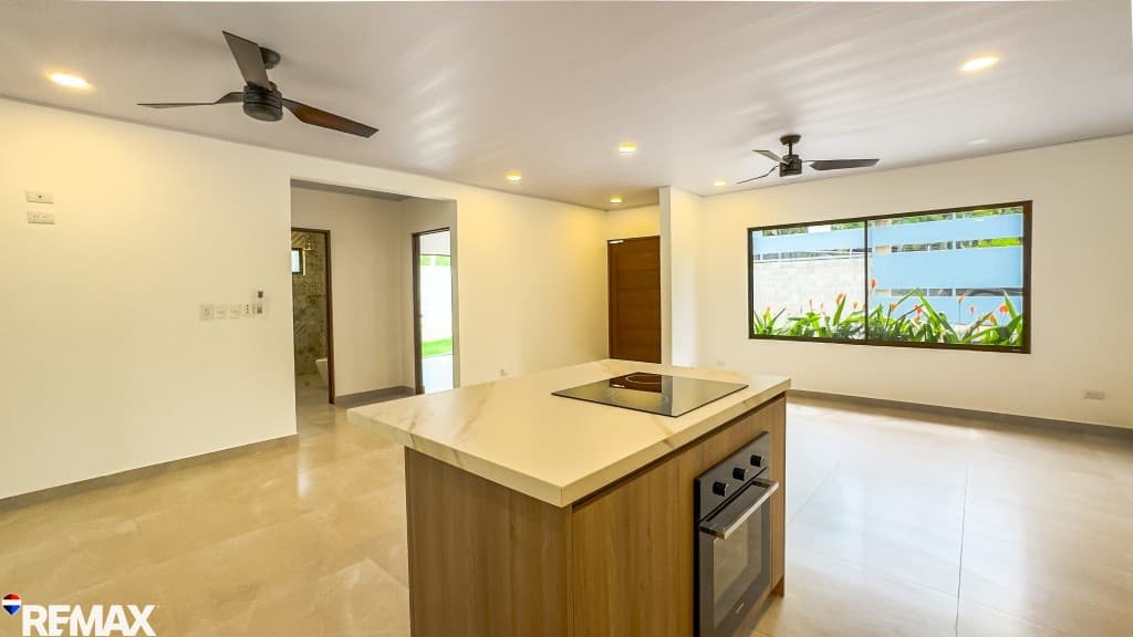 NEW Beautiful 3-Bedroom Home with Pool I Hermosa Beach, photo 13