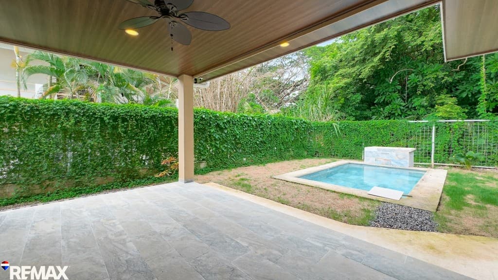 NEW Beautiful 3-Bedroom Home with Pool I Hermosa Beach, photo 2