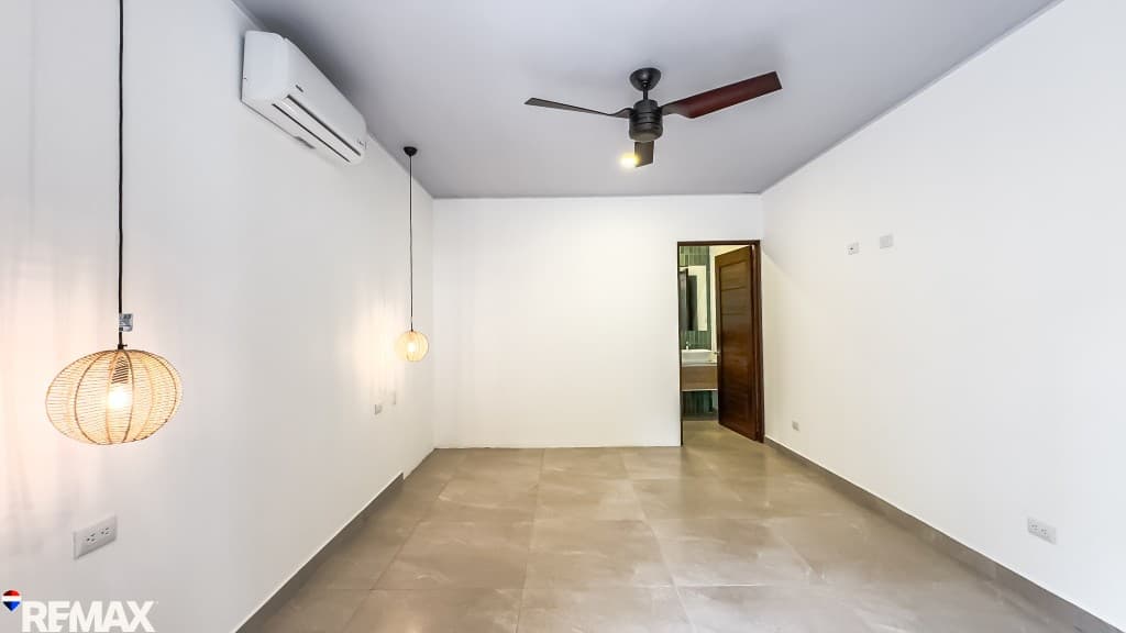 NEW Beautiful 3-Bedroom Home with Pool I Hermosa Beach, photo 3