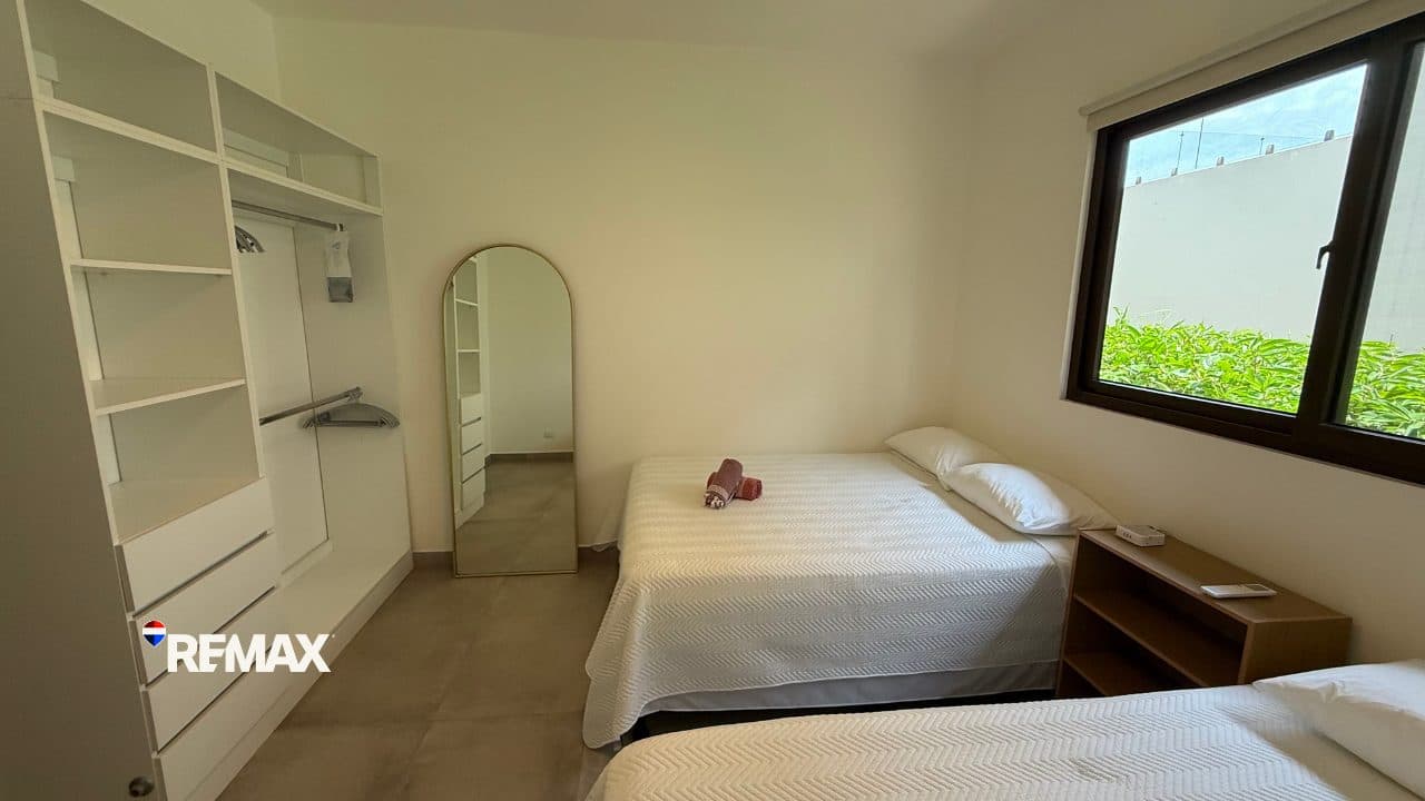 Lakefront Duplex for Sale at Místico, photo 10