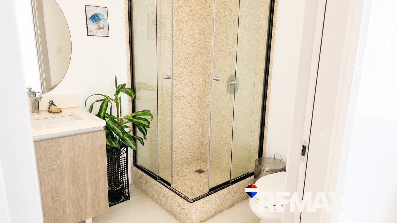 Foresta Opportunity | 2 Bedroom Condo, photo 5