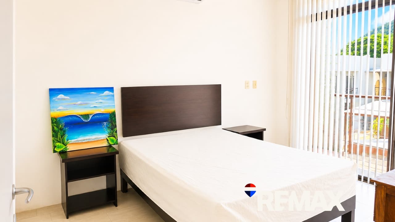 Foresta Opportunity | 2 Bedroom Condo, photo 7