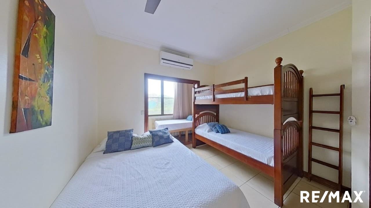 Walk to Beach Condo in Jaco, photo 9