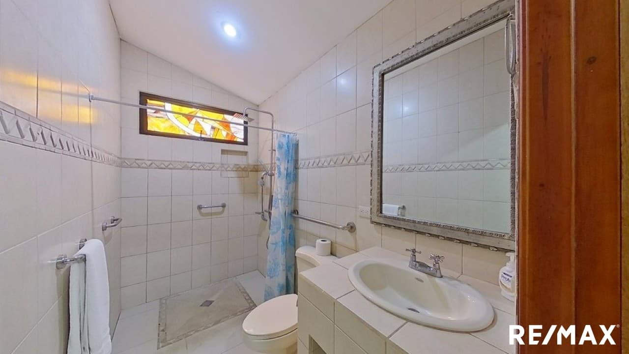 Walk to Beach Condo in Jaco, photo 16