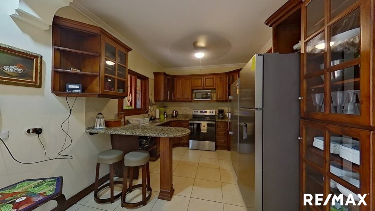 Walk to Beach Condo in Jaco, photo 24