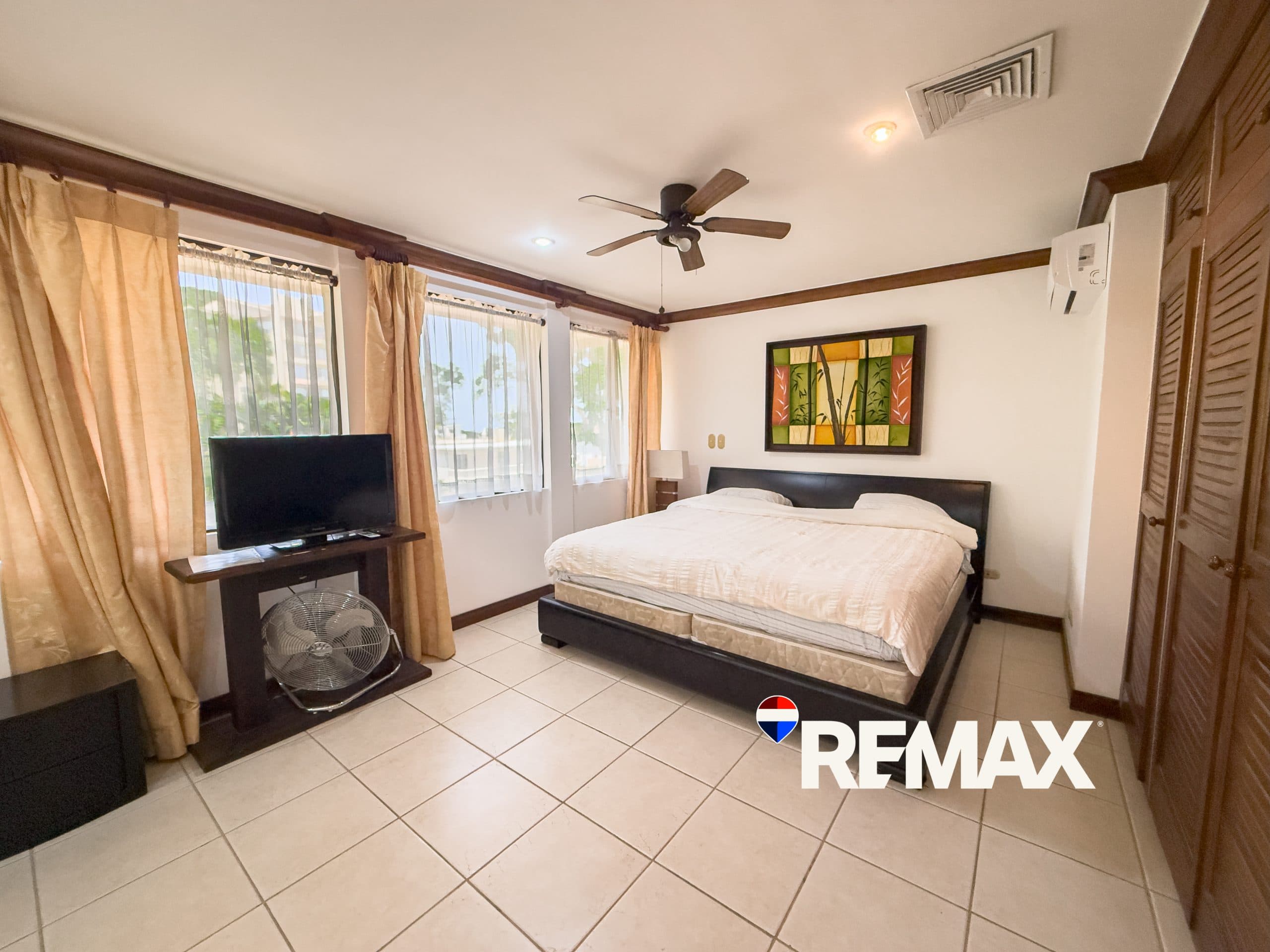 2 Bedroom Condo | NATIVA – Las Lomas, photo 10