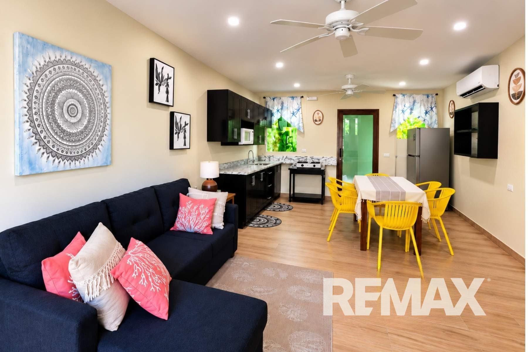 Charming Jacó Apartment Steps from the Beach, photo 5
