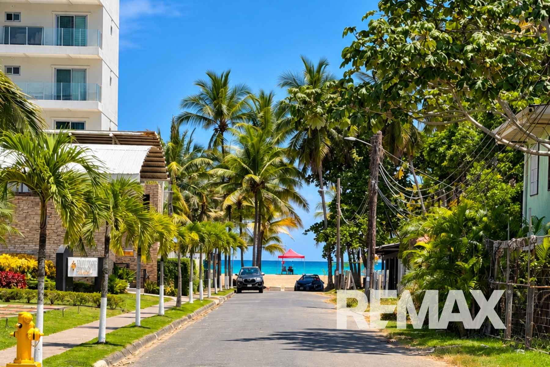 Charming Jacó Apartment Steps from the Beach